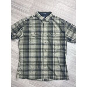 Kuhl Green Plaid Outdoor Metal Button Short Sleeve Hiking Shirt Men Large